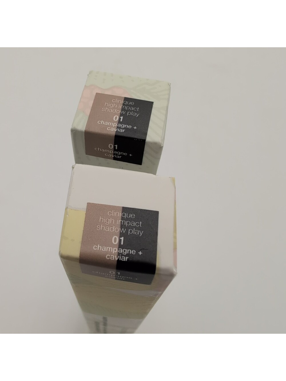 Clinique-High Impact Shadow Play Shadow + Definer-#01 Champagne/Caviar - NIB
